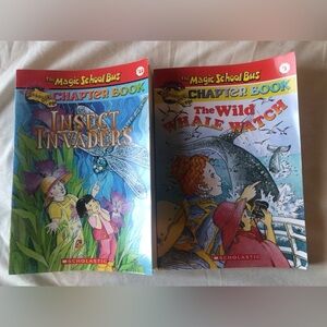 2 Magic School Bus KIDS Chapter Books